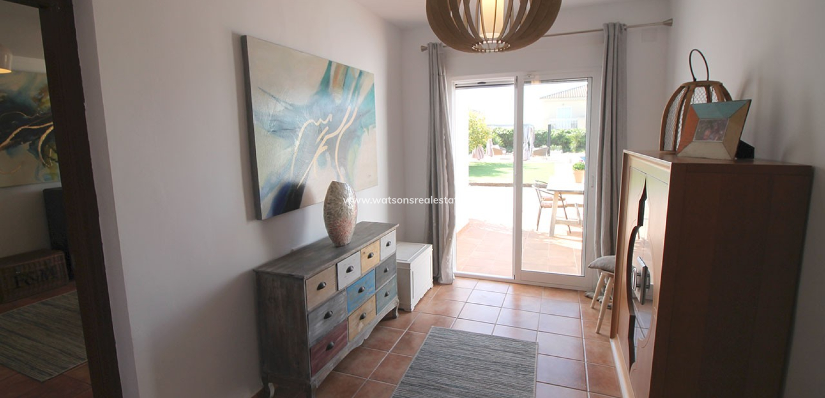 Resale - Freistendhe Villa - Urb. El Oasis - La Marina