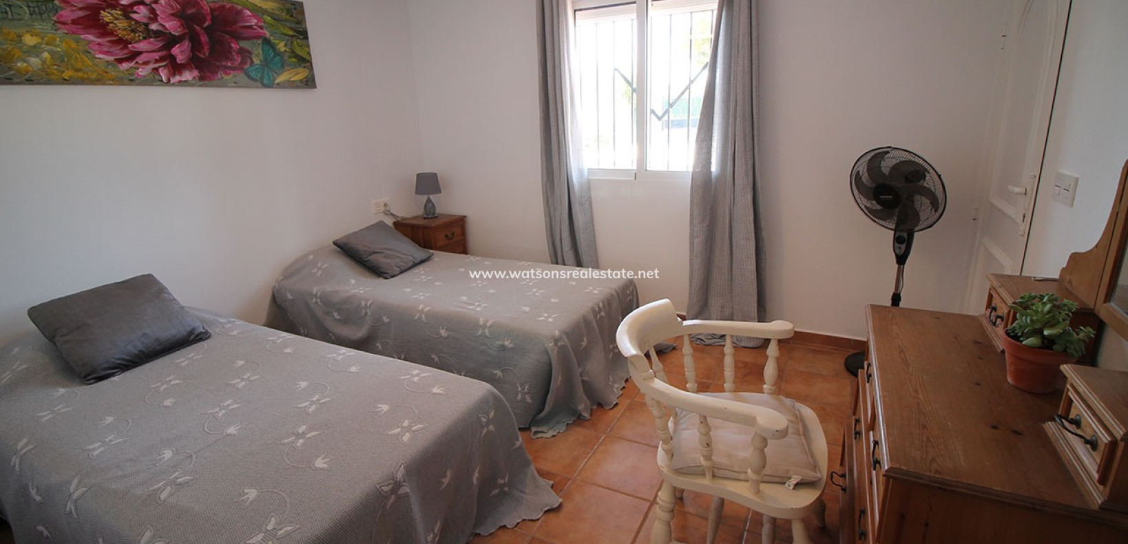 Resale - Freistendhe Villa - Urb. El Oasis - La Marina