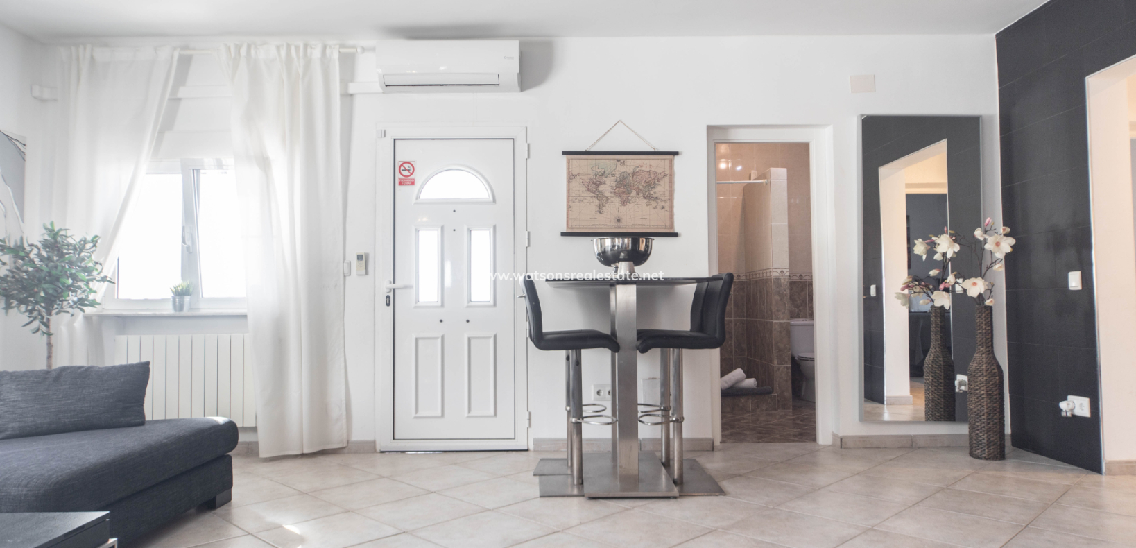 Resale - Freistendhe Villa - Urb. La Escuera