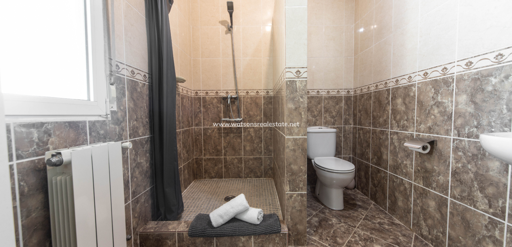 Resale - Freistendhe Villa - Urb. La Escuera