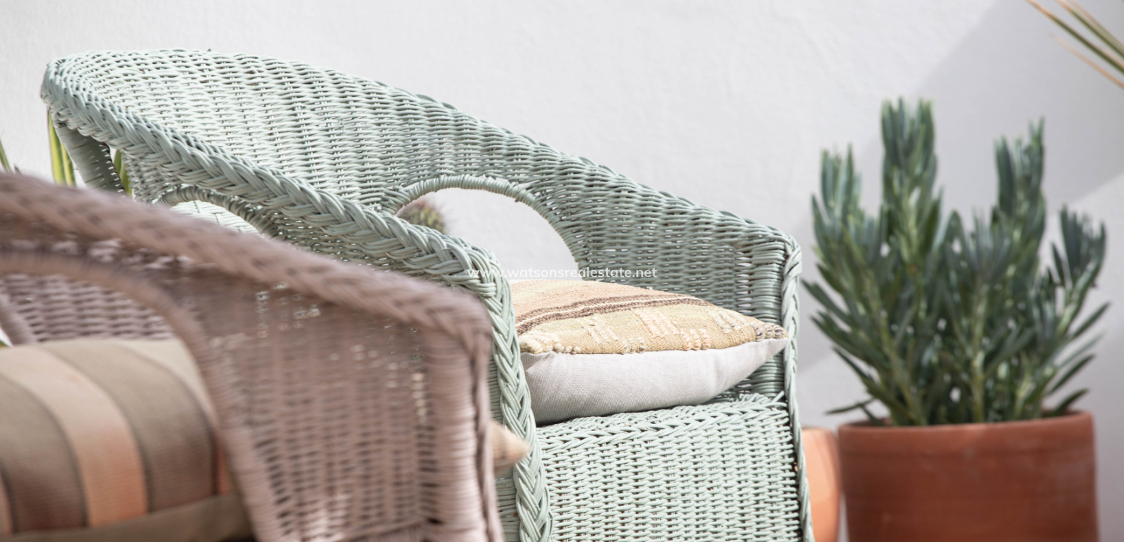 Resale - Freistendhe Villa - Urb. La Marina
