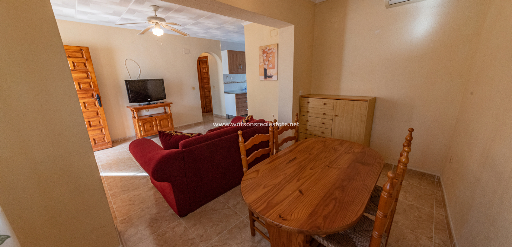 Resale - Freistendhe Villa - Urb. La Marina