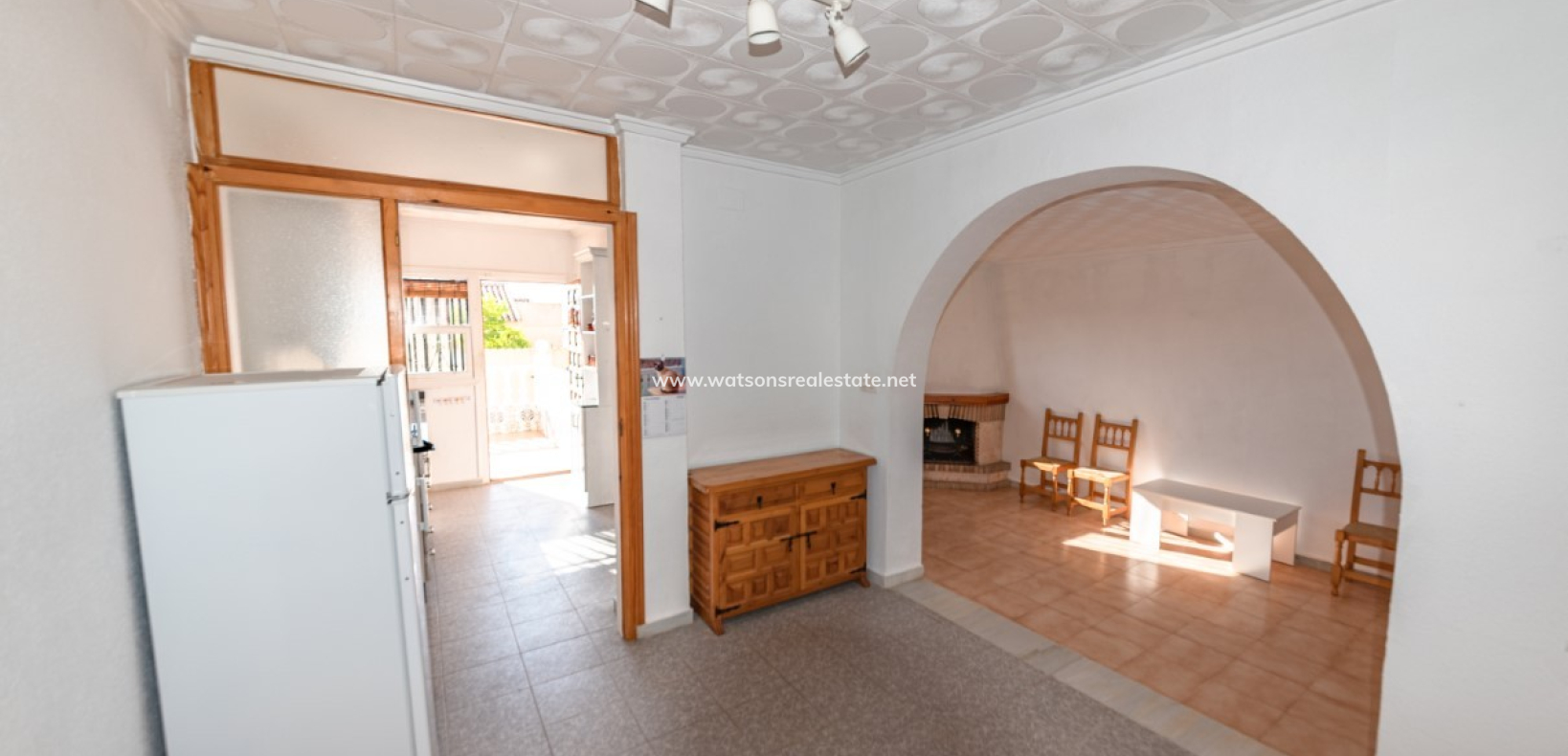 Resale - Freistendhe Villa - Urb. La Marina