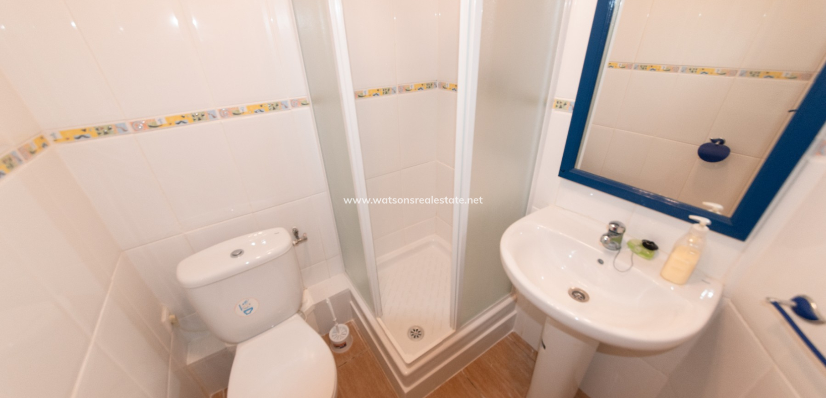 Resale - Freistendhe Villa - Urb. La Marina