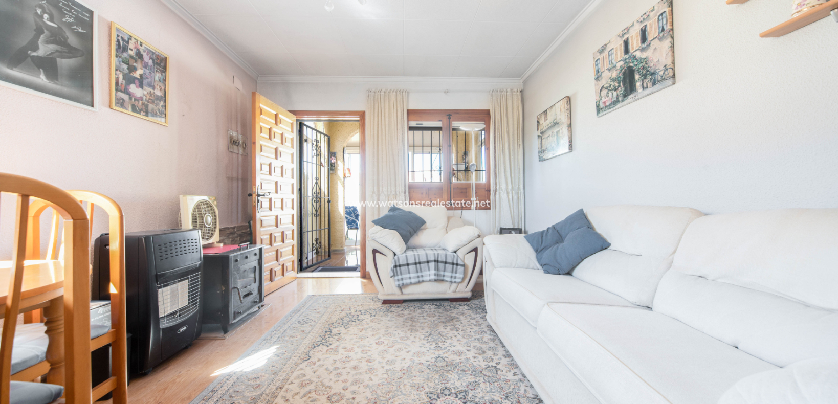 Resale - Freistendhe Villa - Urb. La Marina