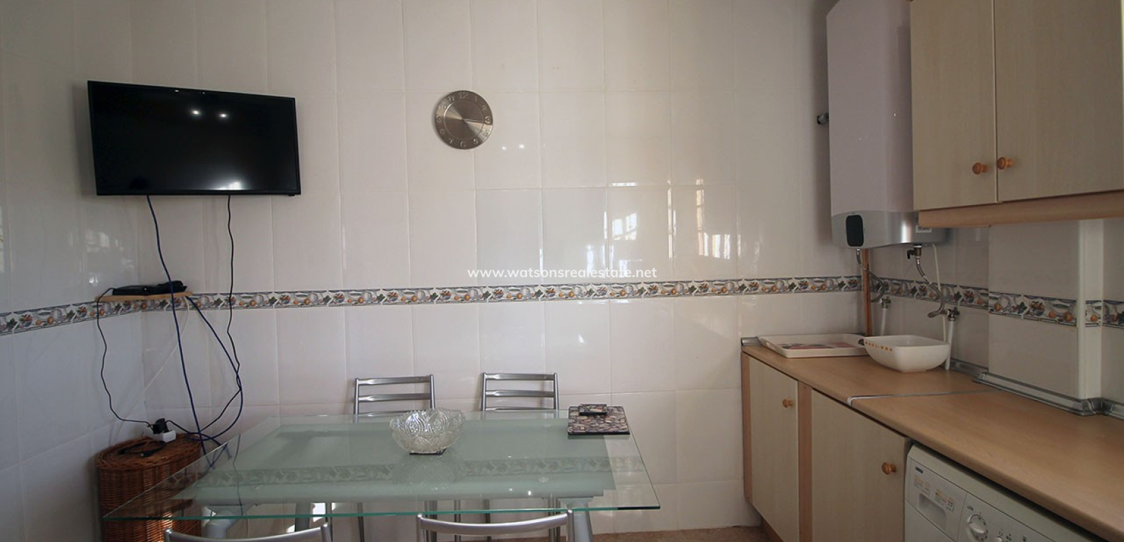 Resale - Freistendhe Villa - Urb. La Marina