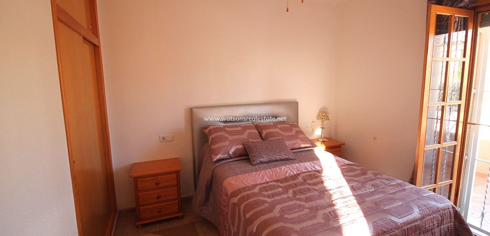 Resale - Freistendhe Villa - Urb. La Marina