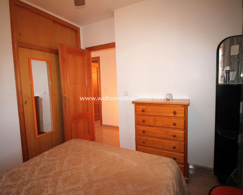 Resale - Freistendhe Villa - Urb. La Marina