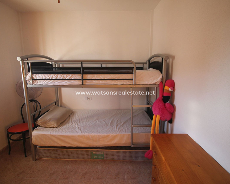 Resale - Freistendhe Villa - Urb. La Marina