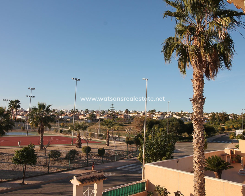 Resale - Freistendhe Villa - Urb. La Marina