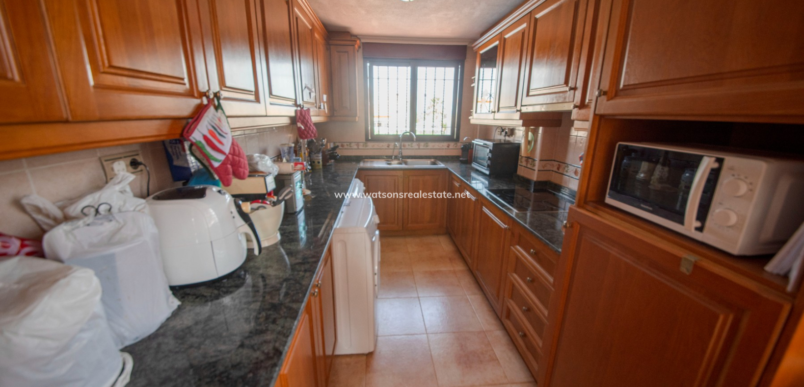 Resale - Freistendhe Villa - Urb. La Marina