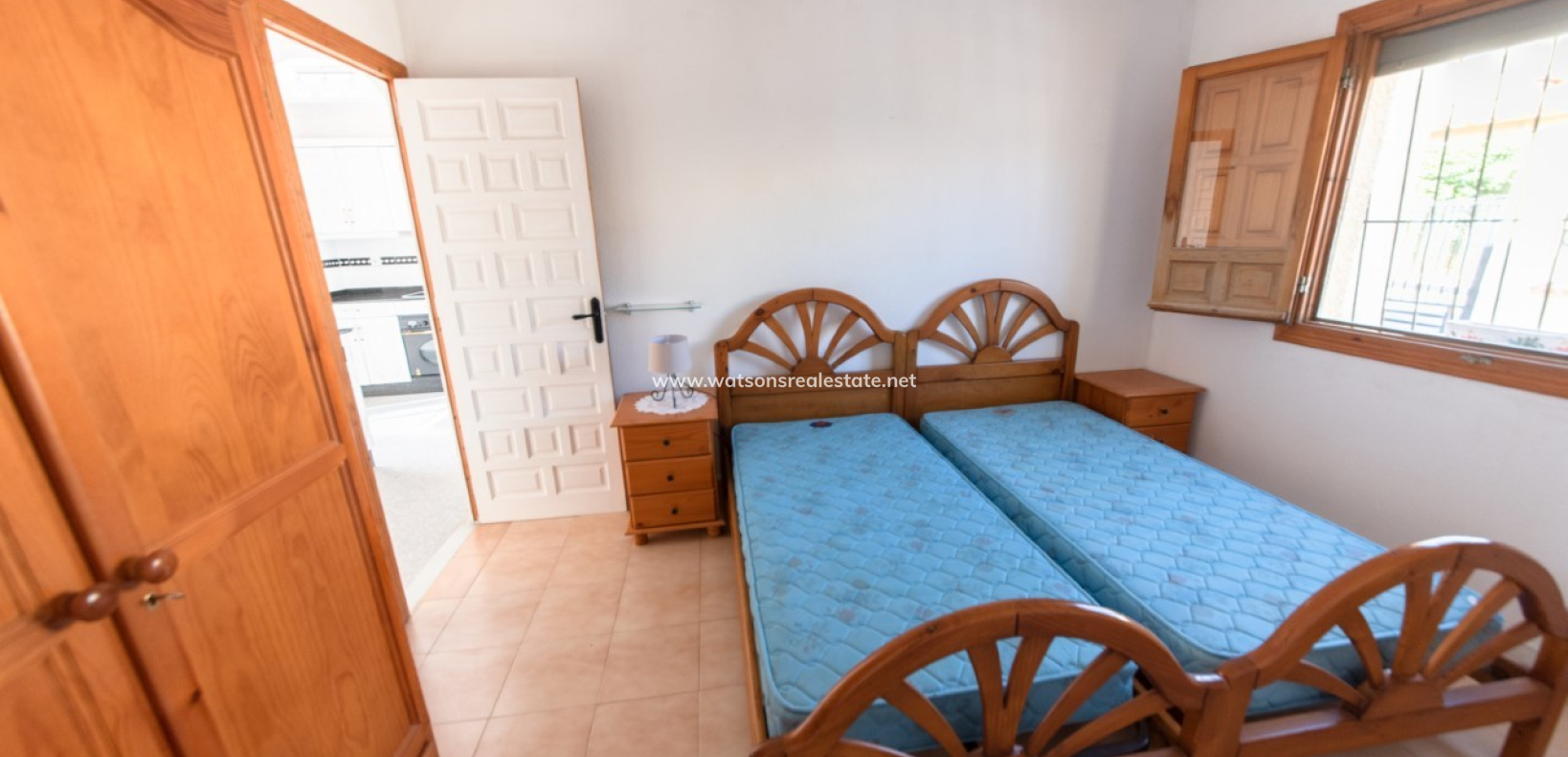 Resale - Freistendhe Villa - Urb. La Marina