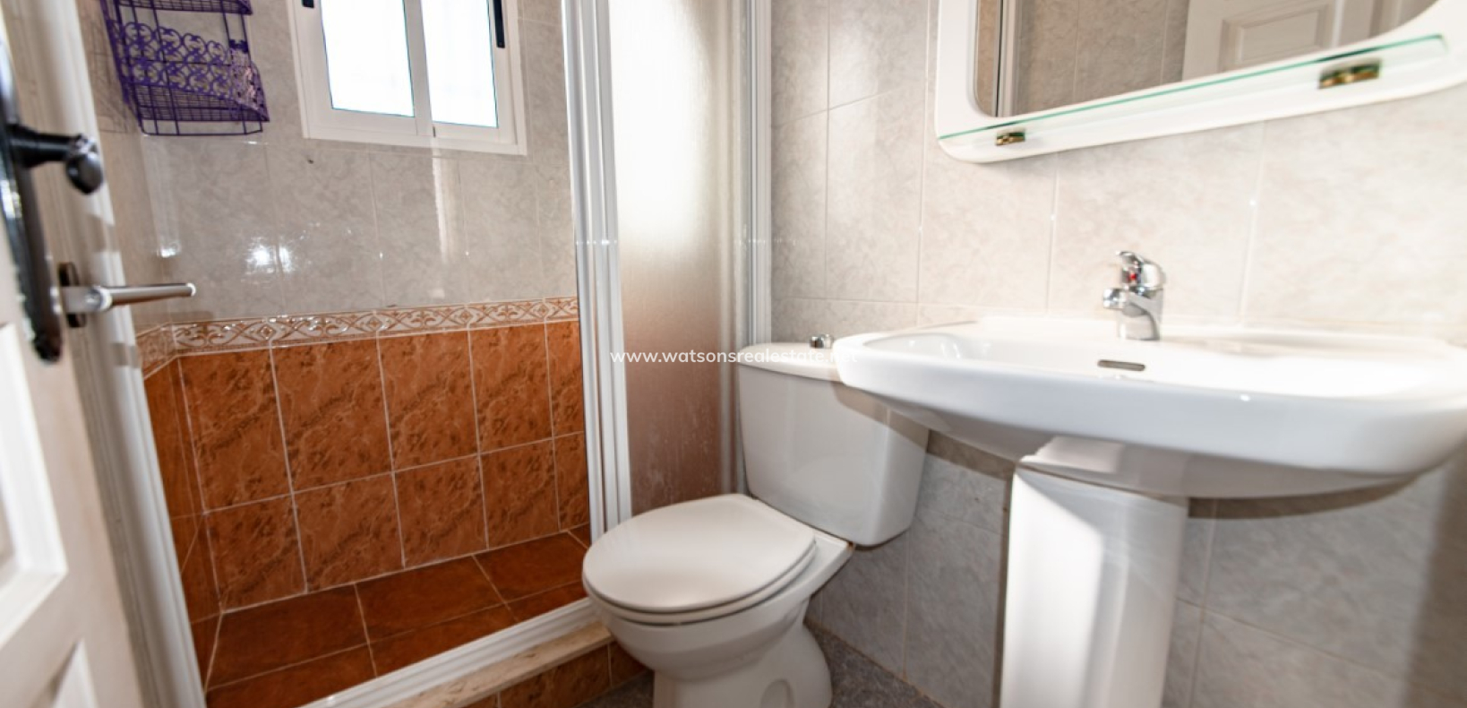 Resale - Freistendhe Villa - Urb. La Marina