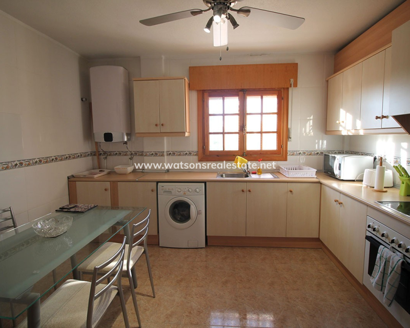 Resale - Freistendhe Villa - Urb. La Marina