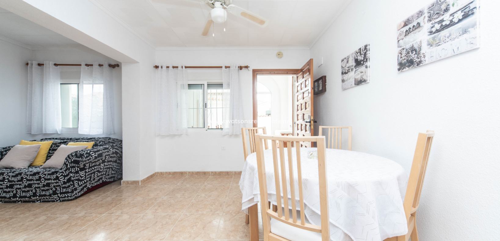 Resale - Freistendhe Villa - Urb. La Marina