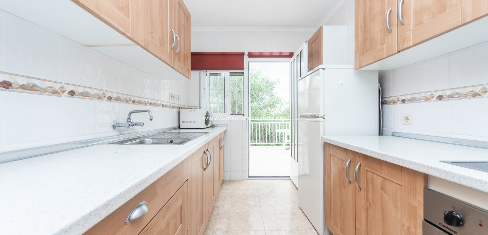 Resale - Freistendhe Villa - Urb. La Marina