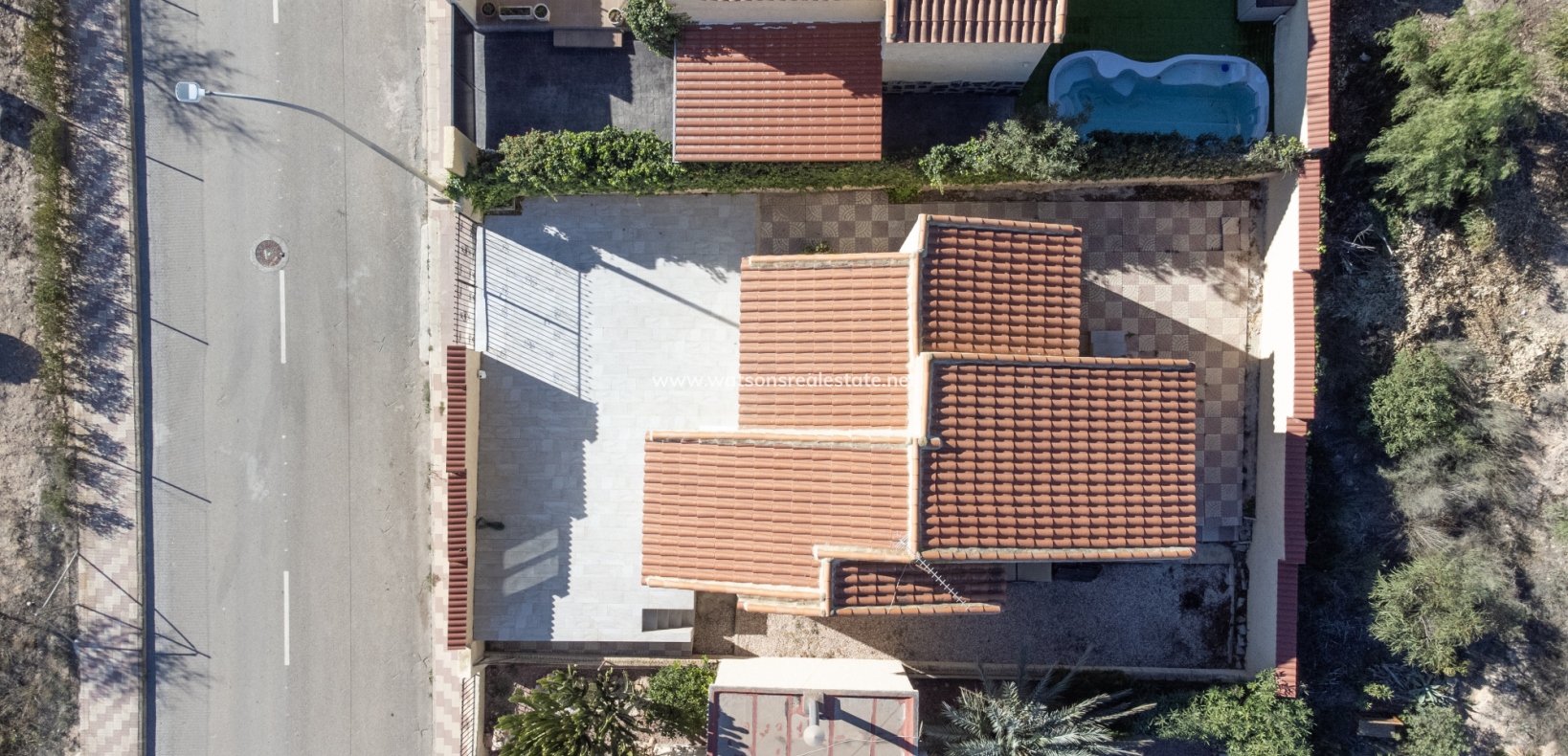 Resale - Freistendhe Villa - Urb. La Marina