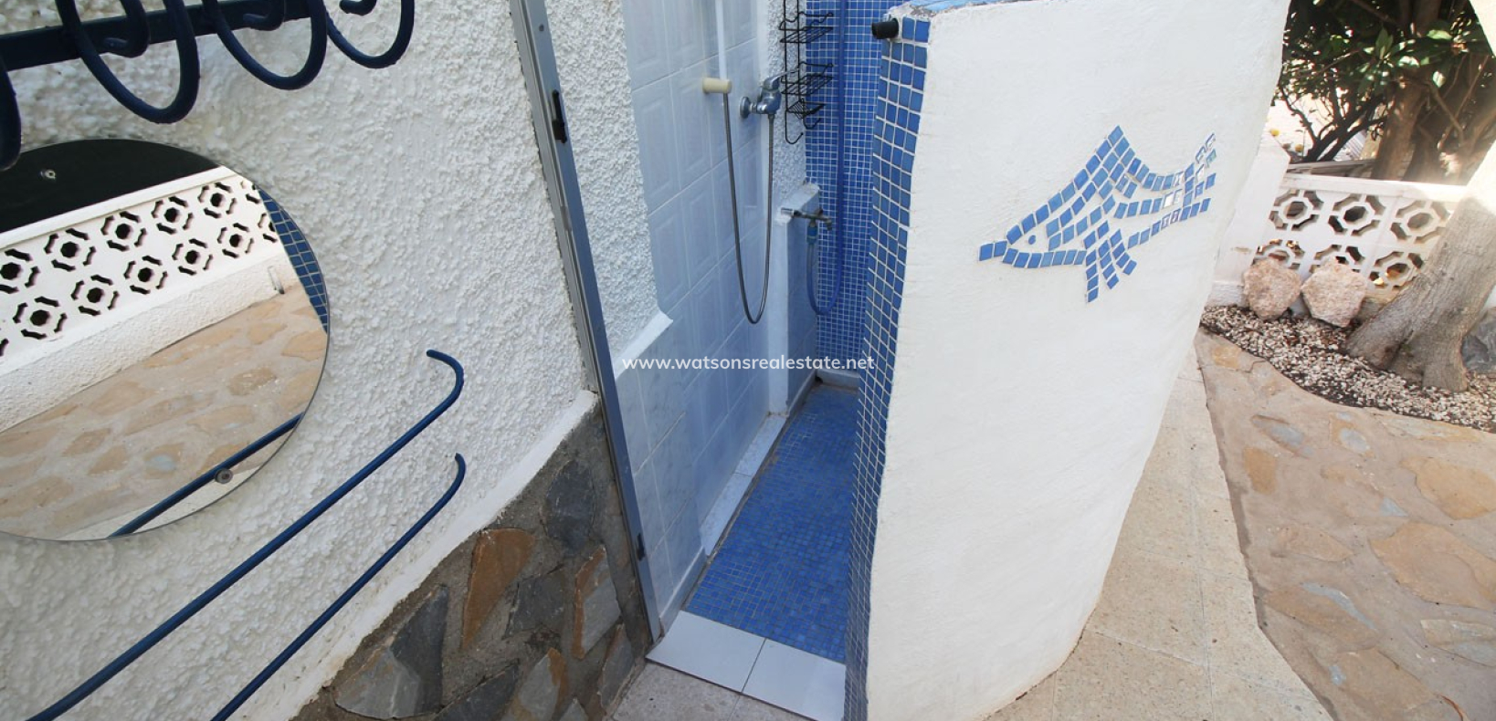 Resale - Freistendhe Villa - Urb. La Marina