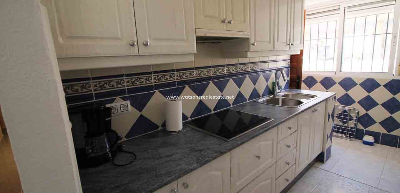 Resale - Freistendhe Villa - Urb. La Marina