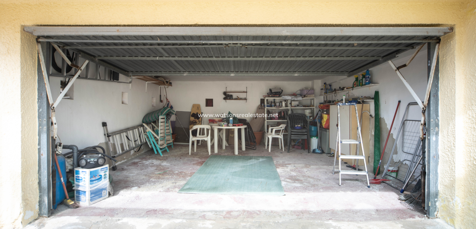 Resale - Freistendhe Villa - Urb. La Marina