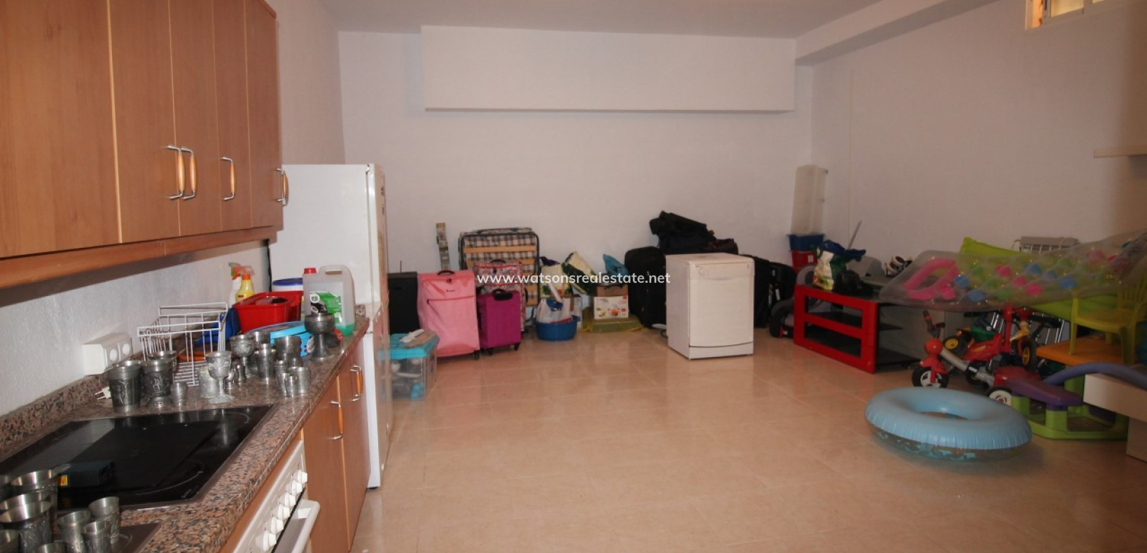 Resale - Freistendhe Villa - Urb. La Marina