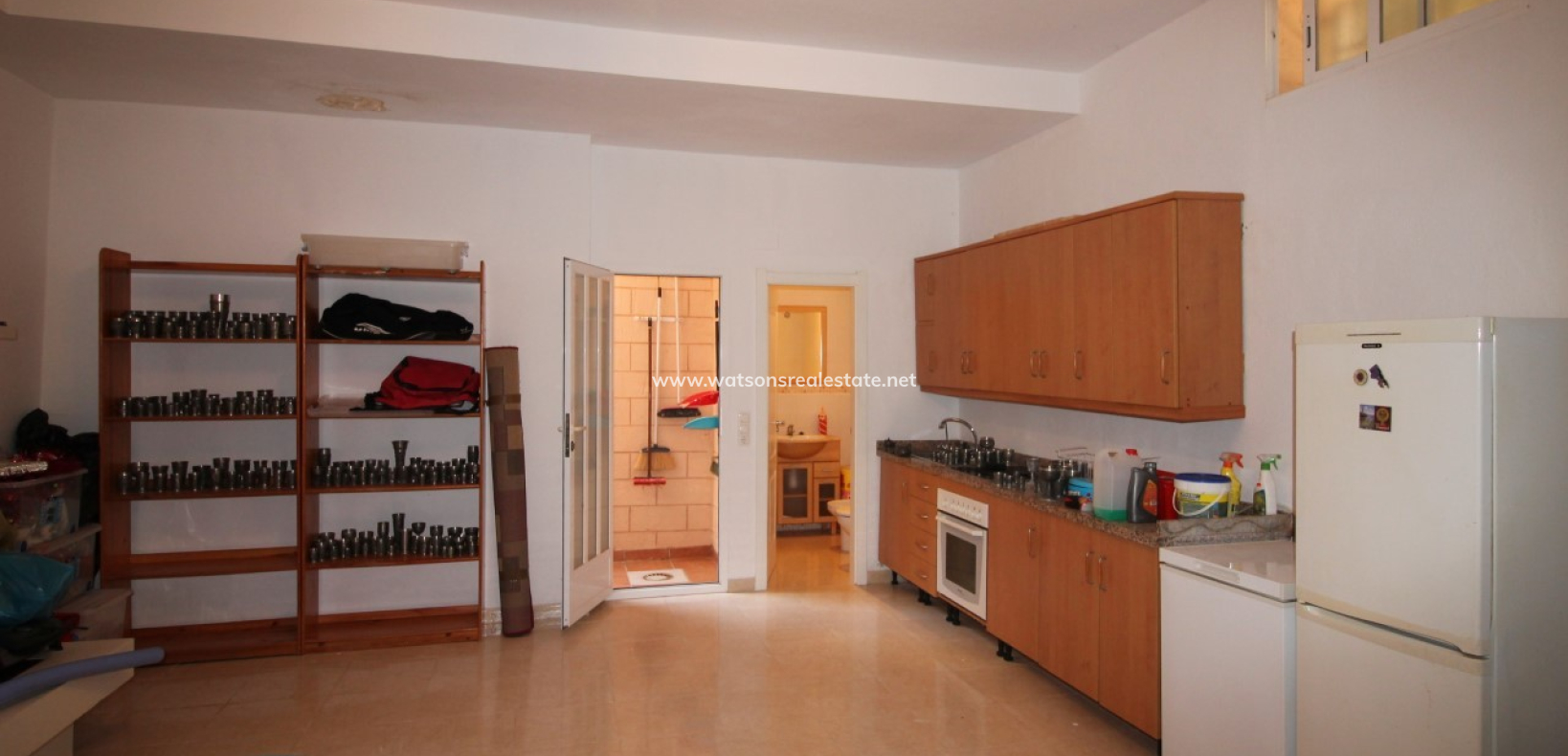 Resale - Freistendhe Villa - Urb. La Marina