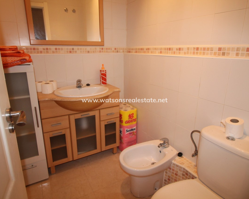 Resale - Freistendhe Villa - Urb. La Marina