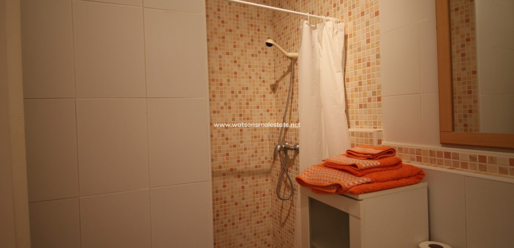 Resale - Freistendhe Villa - Urb. La Marina