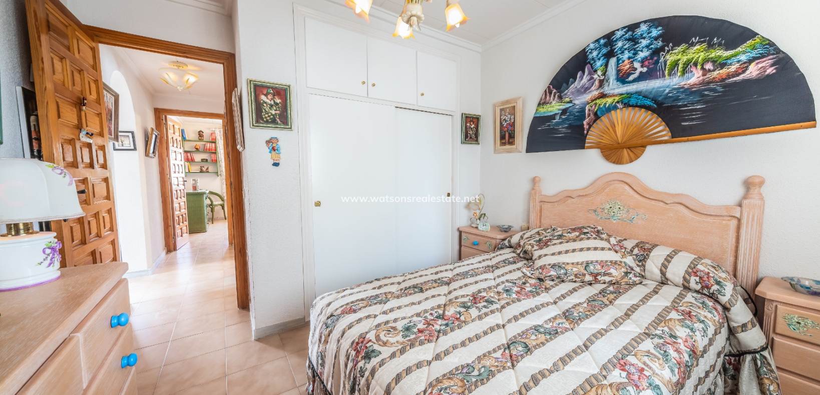 Resale - Freistendhe Villa - Urb. La Marina