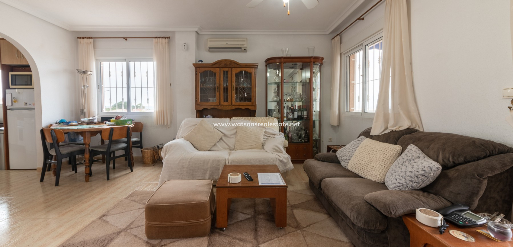 Resale - Freistendhe Villa - Urb. La Marina