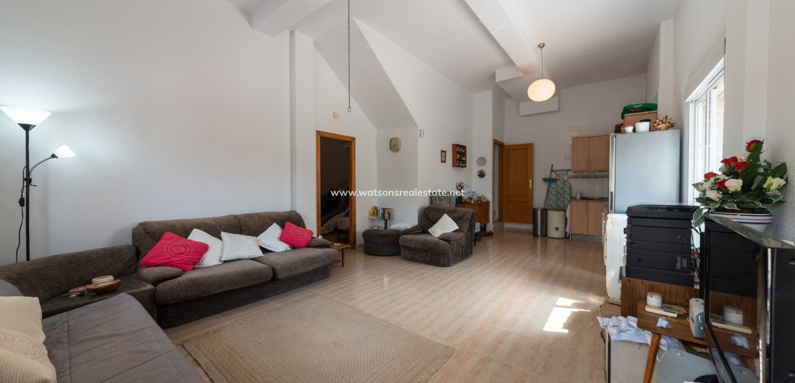 Resale - Freistendhe Villa - Urb. La Marina