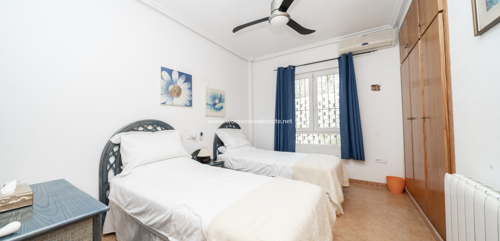 Resale - Freistendhe Villa - Urb. La Marina