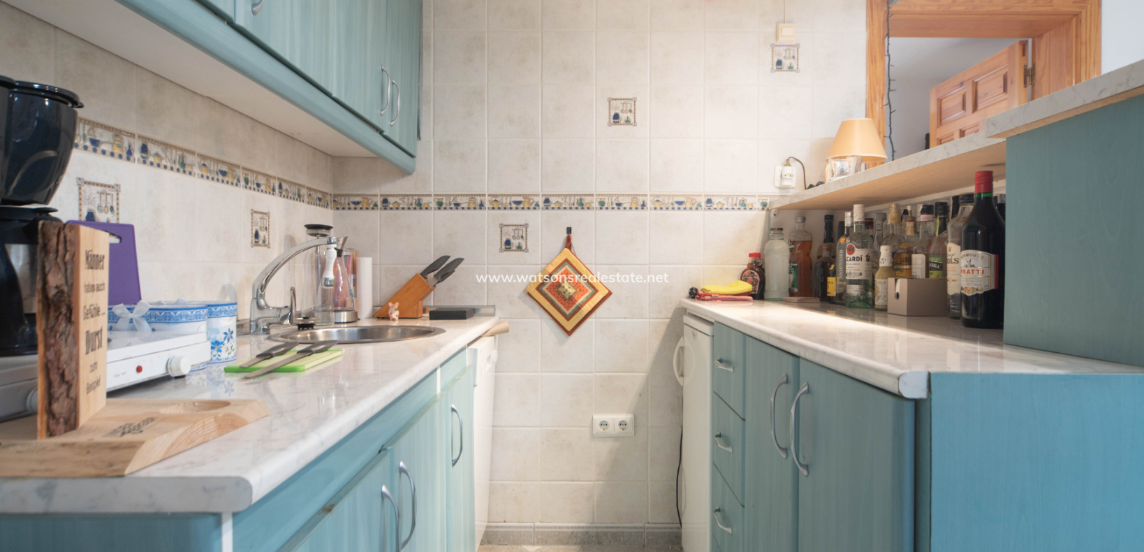 Resale - Freistendhe Villa - Urb. La Marina