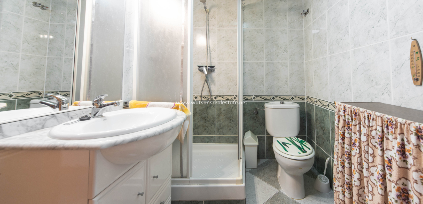 Resale - Freistendhe Villa - Urb. La Marina