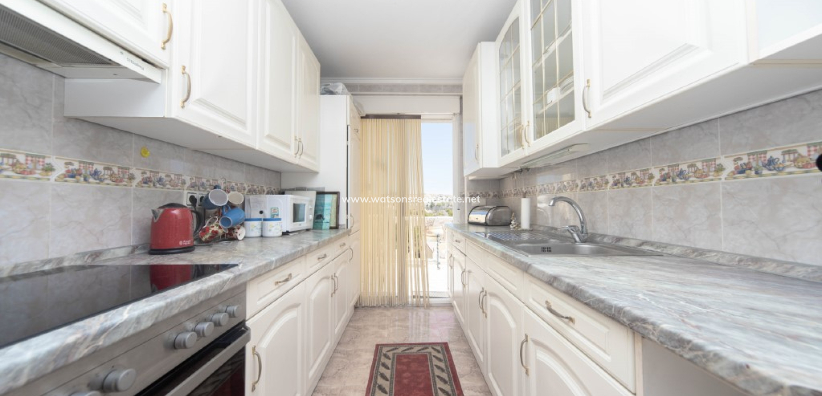 Resale - Freistendhe Villa - Urb. La Marina