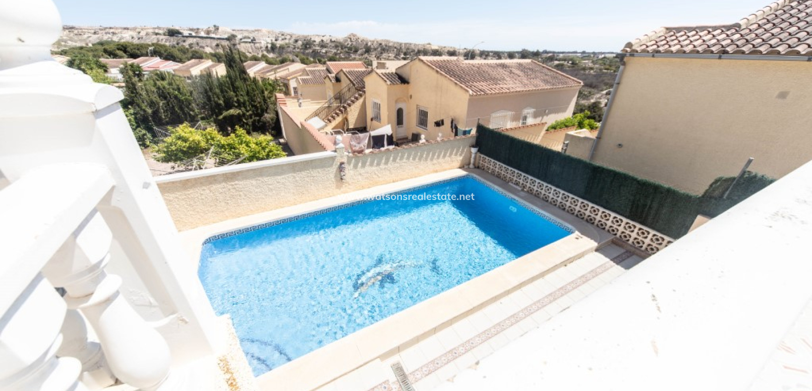 Resale - Freistendhe Villa - Urb. La Marina