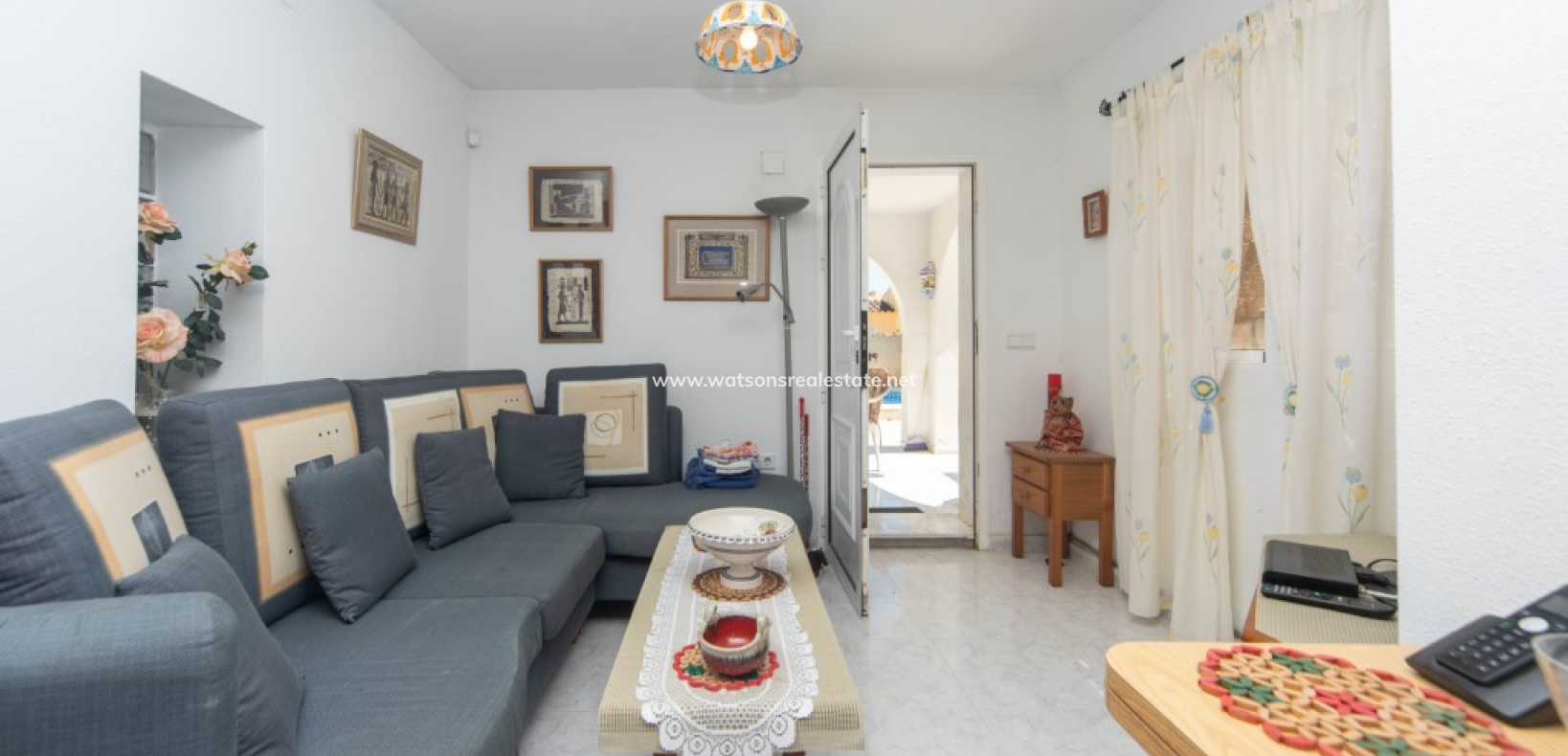 Resale - Freistendhe Villa - Urb. La Marina