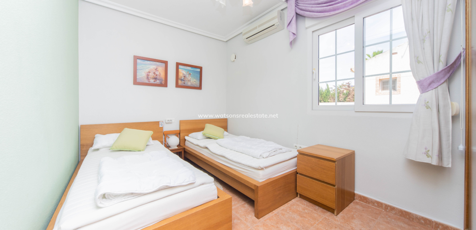 Resale - Freistendhe Villa - Urb. La Marina