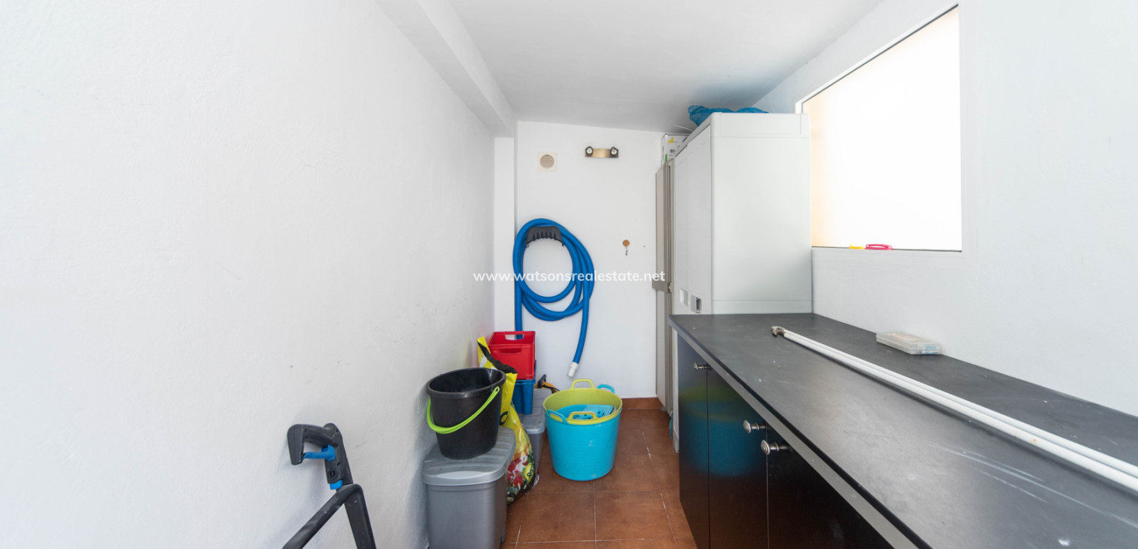Resale - Freistendhe Villa - Urb. La Marina