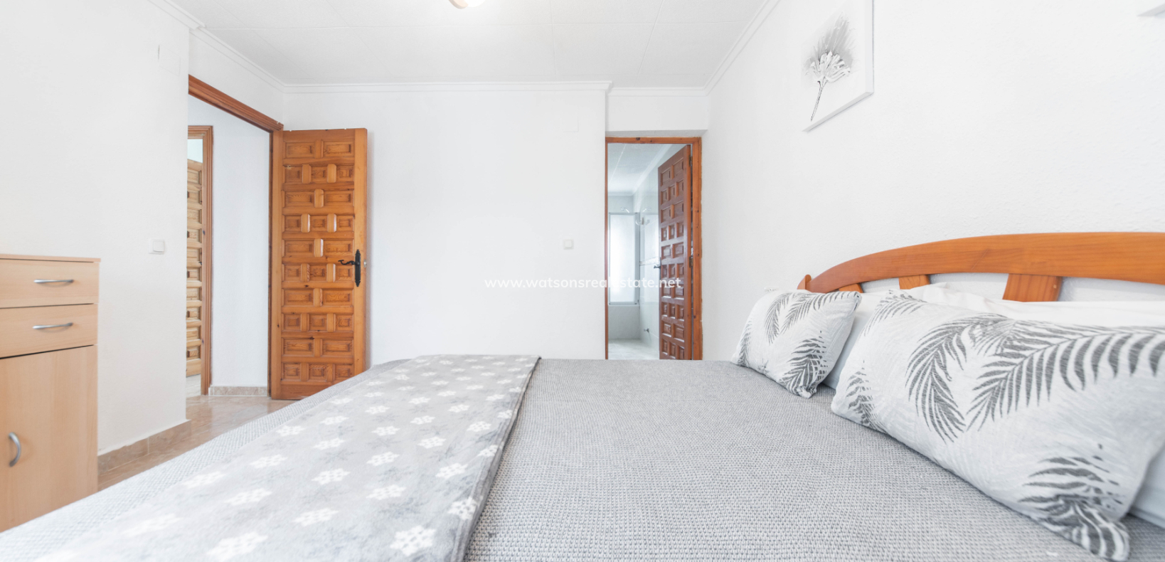 Resale - Freistendhe Villa - Urb. La Marina