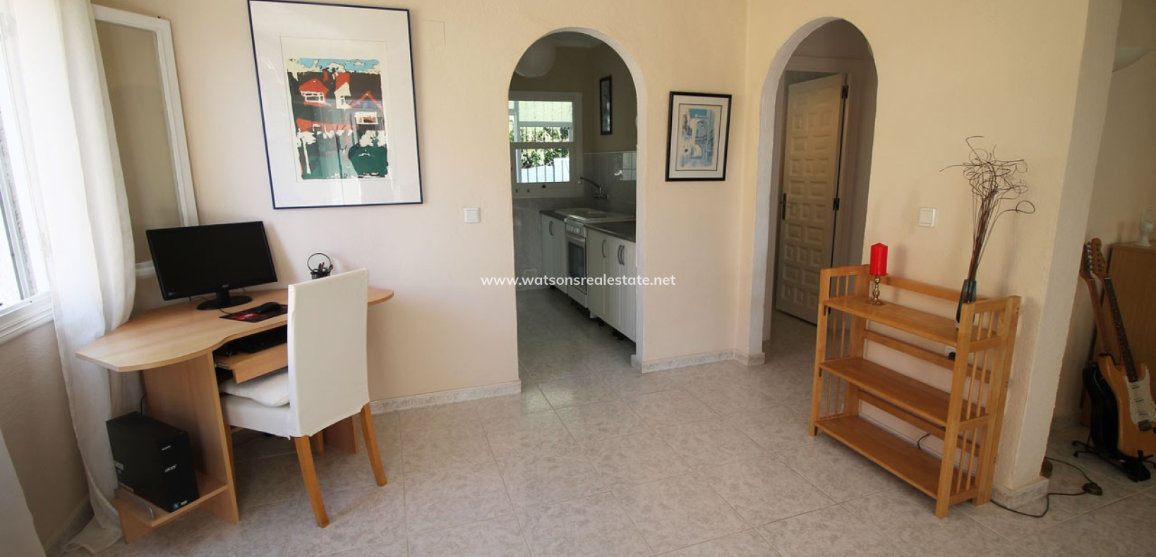 Resale - Freistendhe Villa - Urb. La Marina