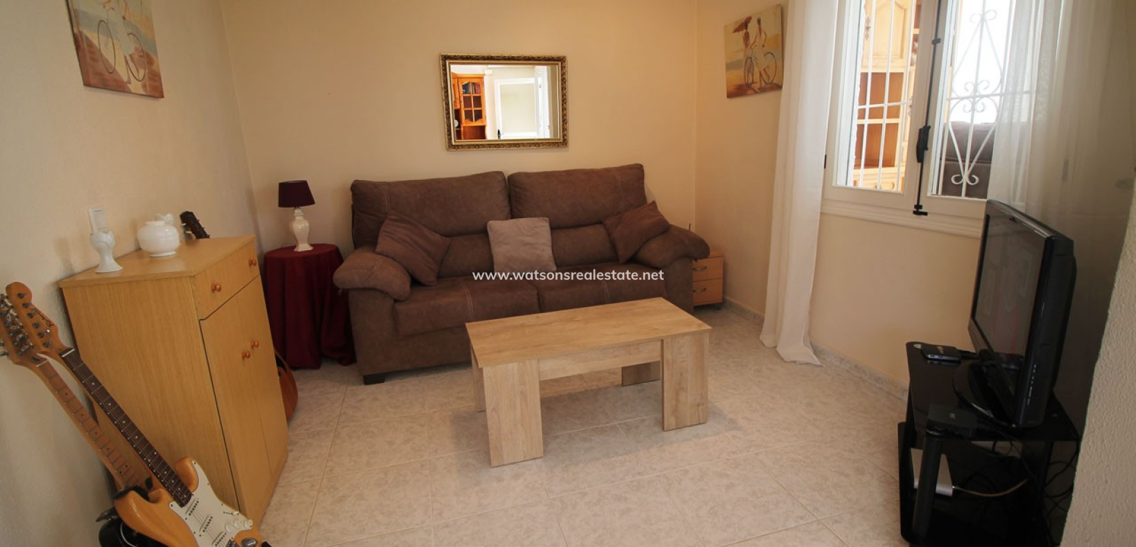 Resale - Freistendhe Villa - Urb. La Marina