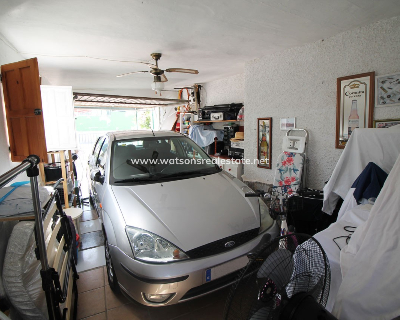 Resale - Freistendhe Villa - Urb. La Marina