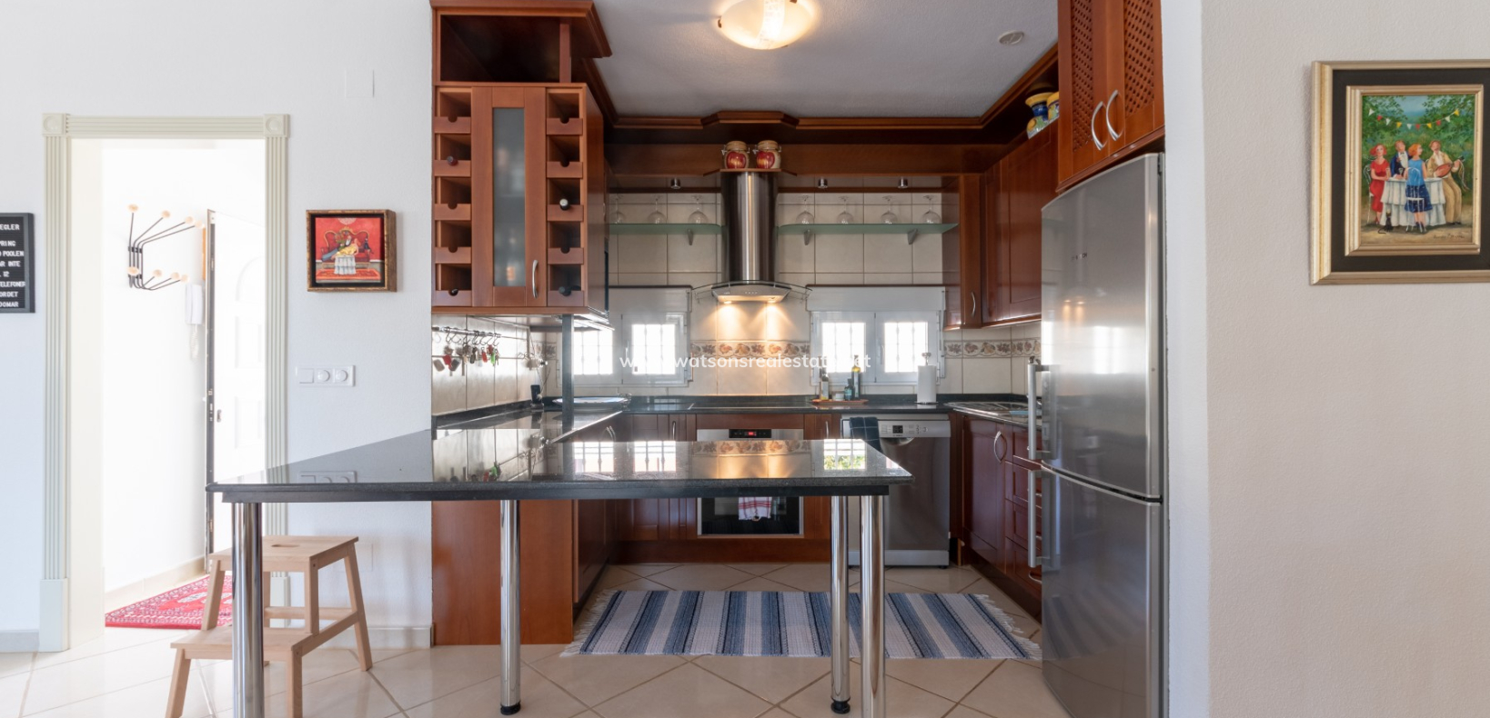 Resale - Freistendhe Villa - Urb. La Marina