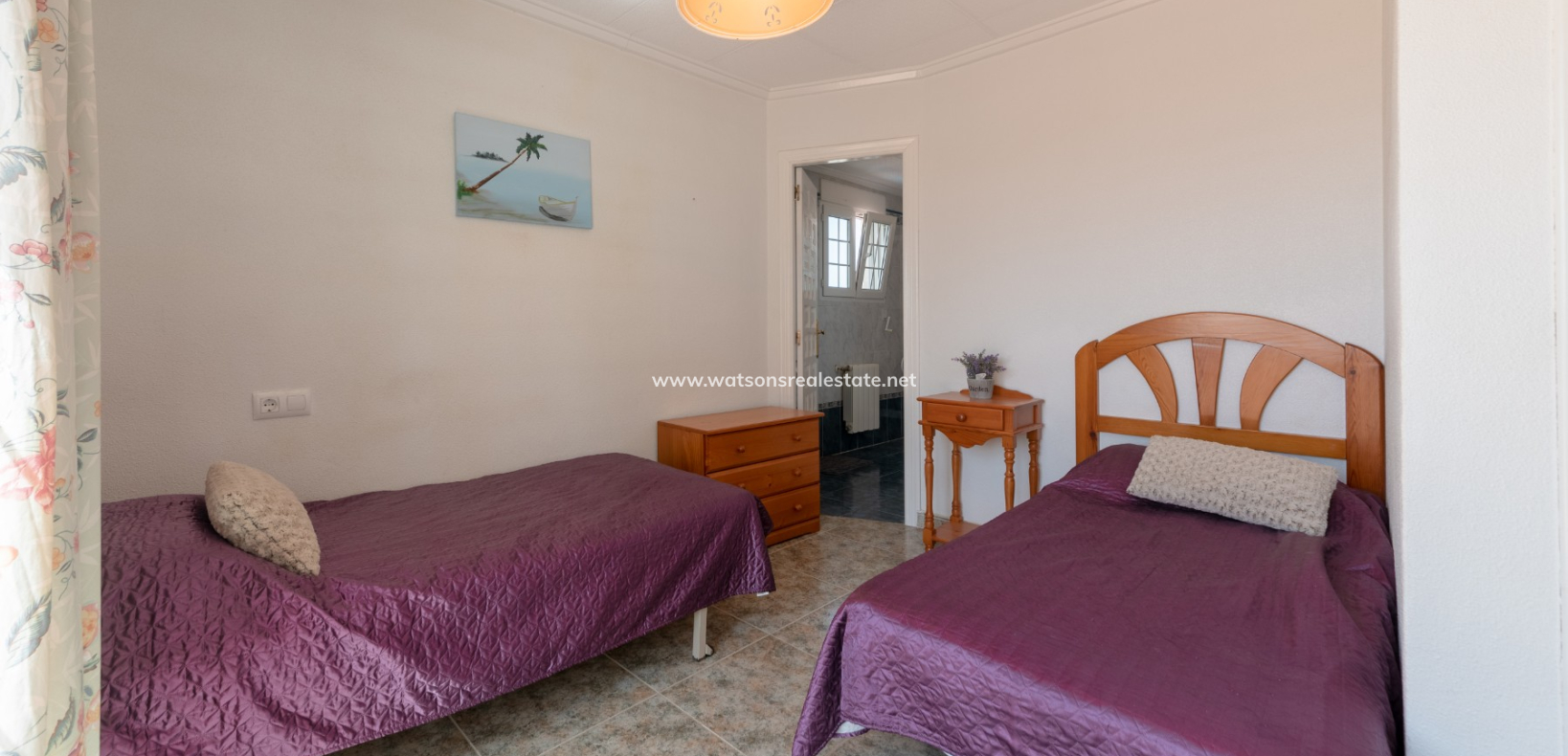 Resale - Freistendhe Villa - Urb. La Marina