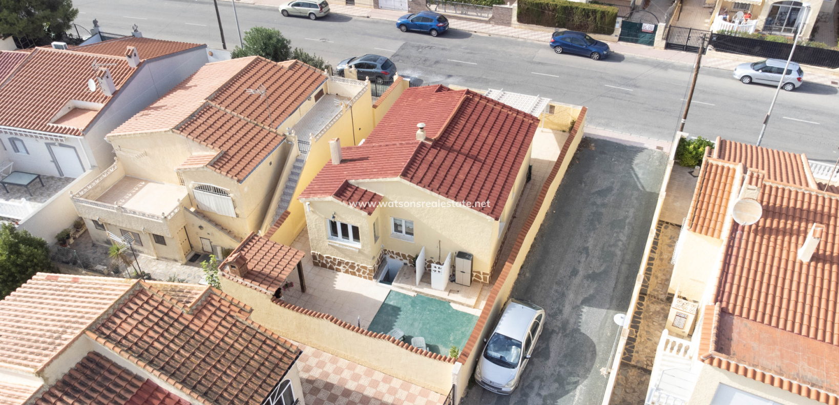 Resale - Freistendhe Villa - Urb. La Marina