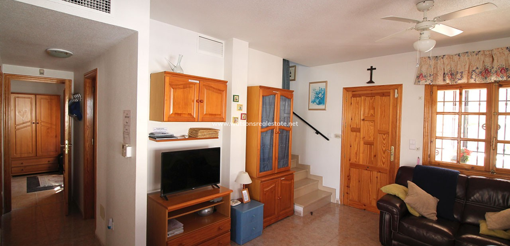 Resale - Freistendhe Villa - Urb. La Marina