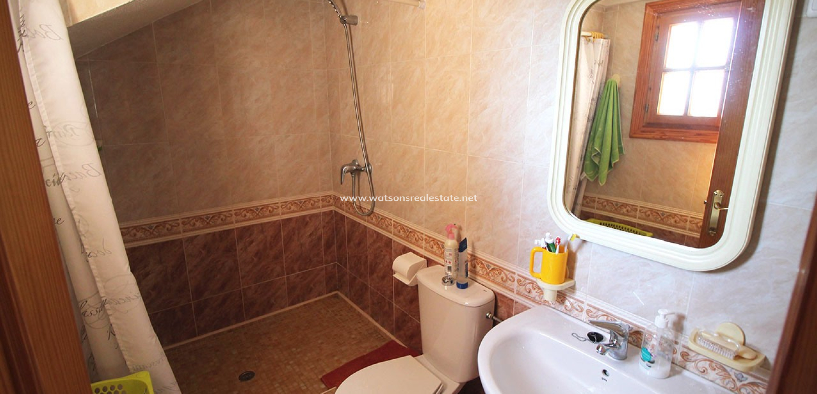 Resale - Freistendhe Villa - Urb. La Marina