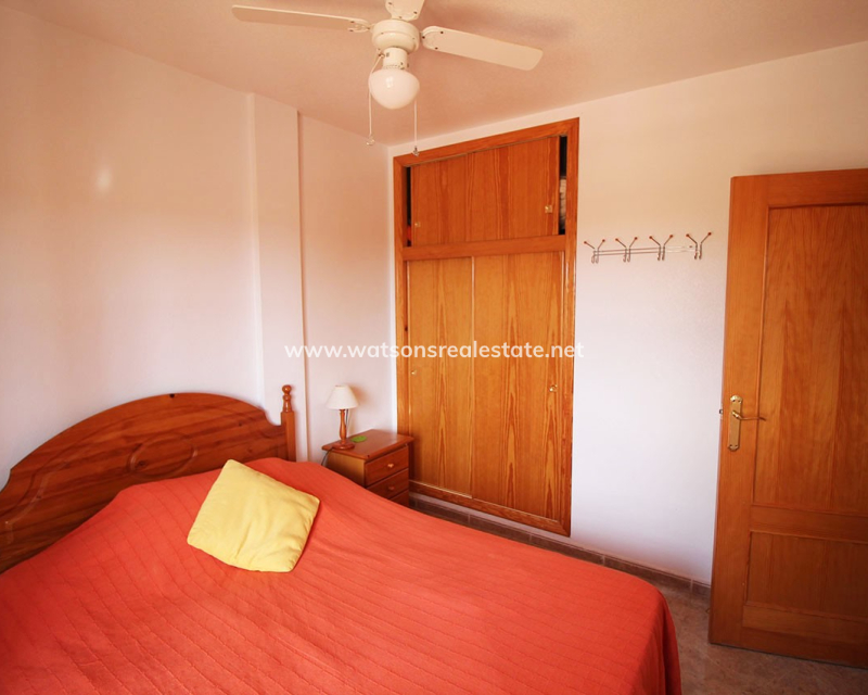 Resale - Freistendhe Villa - Urb. La Marina
