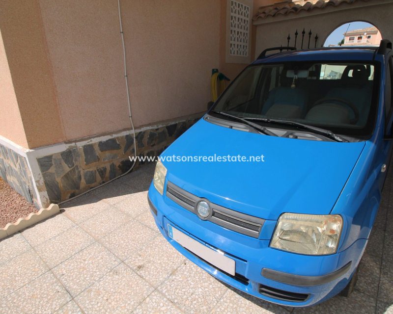 Resale - Freistendhe Villa - Urb. La Marina